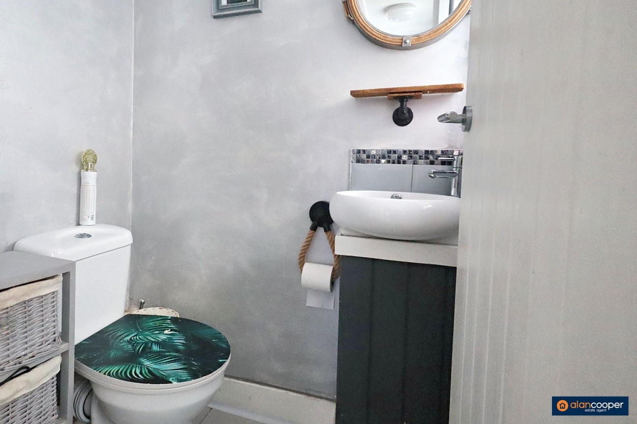 Gadsby Street, Attleborough, Nuneaton, CV11 4NZ