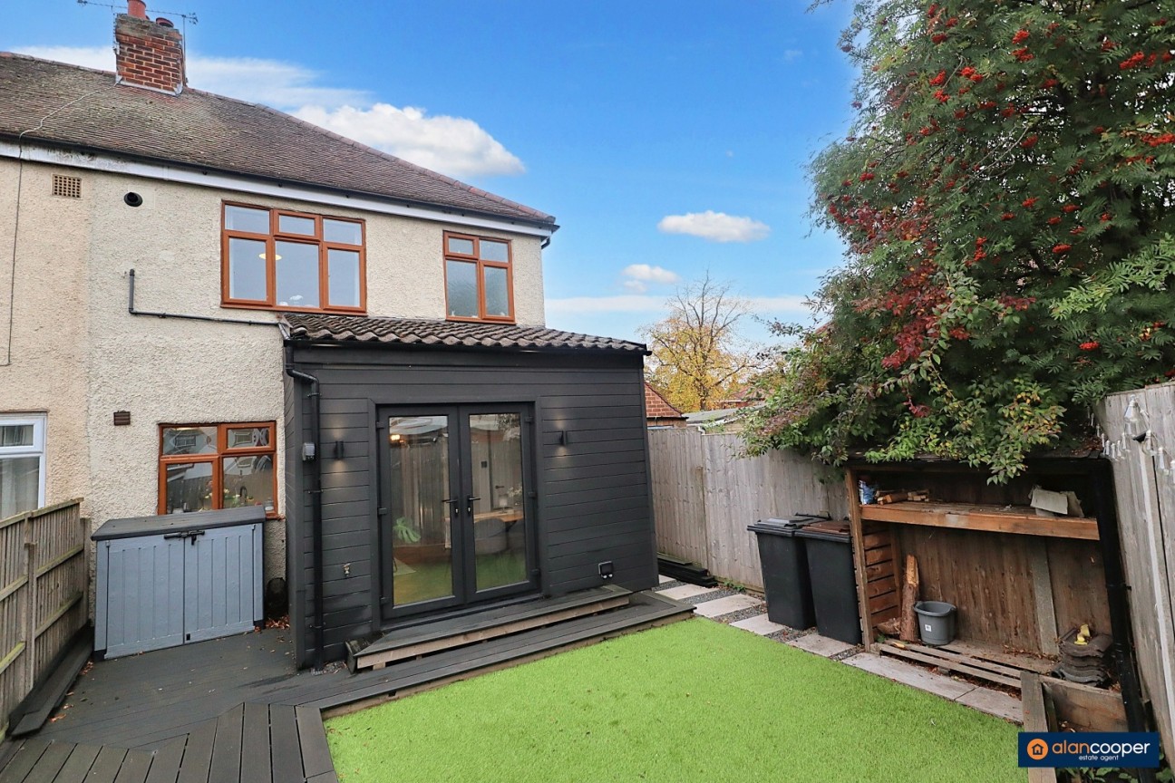 Highfield Road, Attleborough, Nuneaton, CV11 4PL