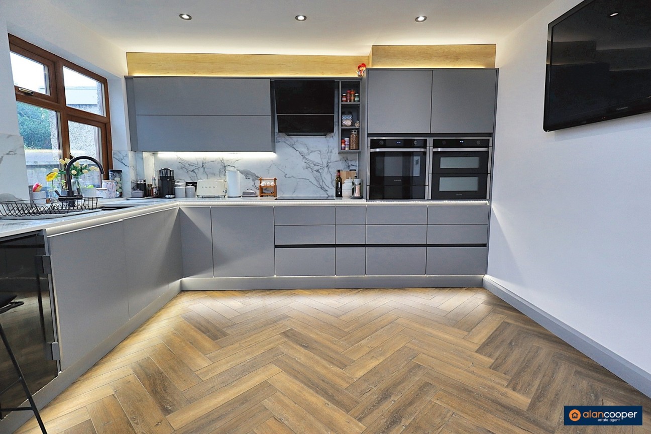 Highfield Road, Attleborough, Nuneaton, CV11 4PL