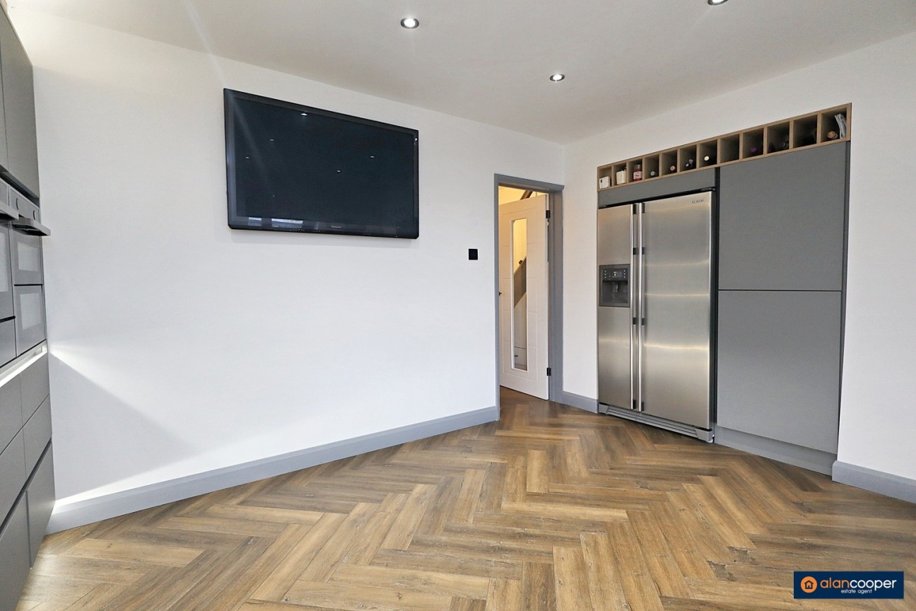 Highfield Road, Attleborough, Nuneaton, CV11 4PL