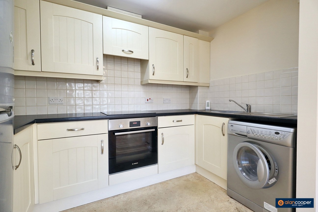 Apartment, Pickering Lodge, Coleshill Road, Nuneaton, CV10 0QE
