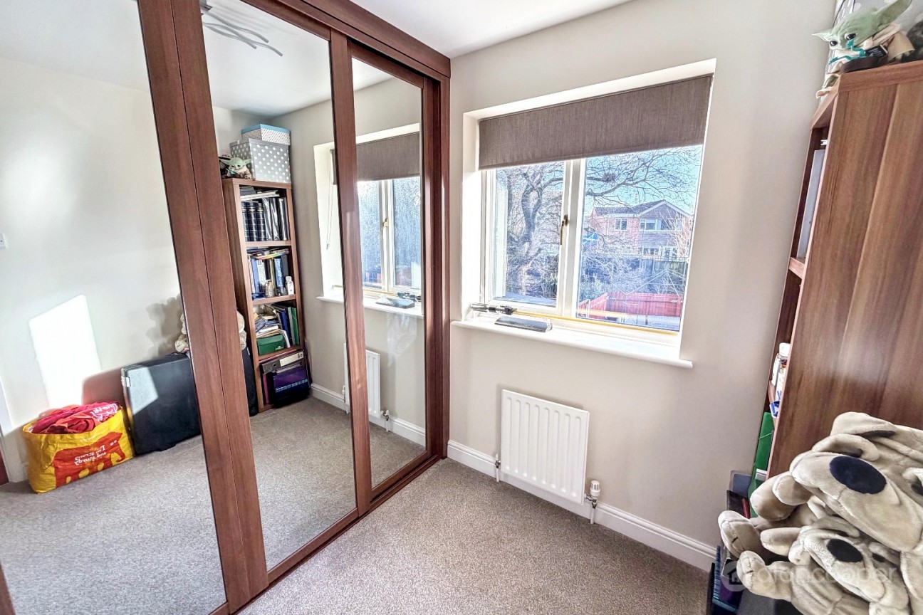 Dickens Close, Galley Common, Nuneaton, CV10 9SQ