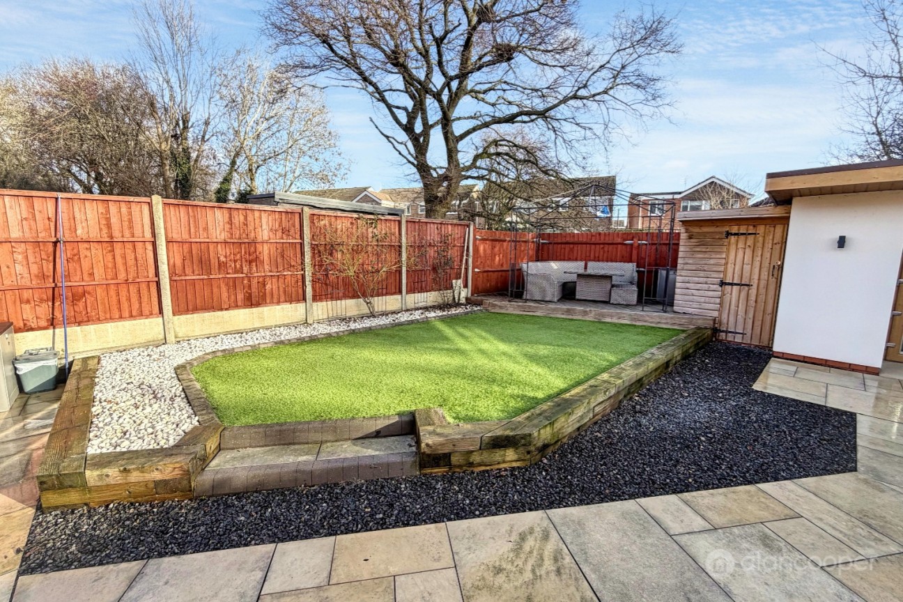 Dickens Close, Galley Common, Nuneaton, CV10 9SQ