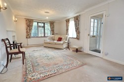 The Hollows, Lutterworth Road, Nuneaton, CV11 6QA