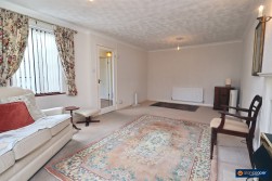 The Hollows, Lutterworth Road, Nuneaton, CV11 6QA