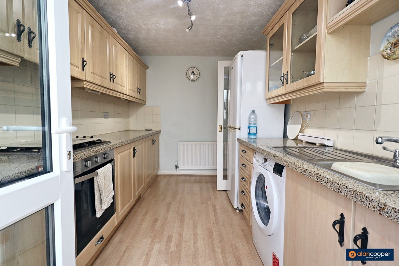 The Hollows, Lutterworth Road, Nuneaton, CV11 6QA