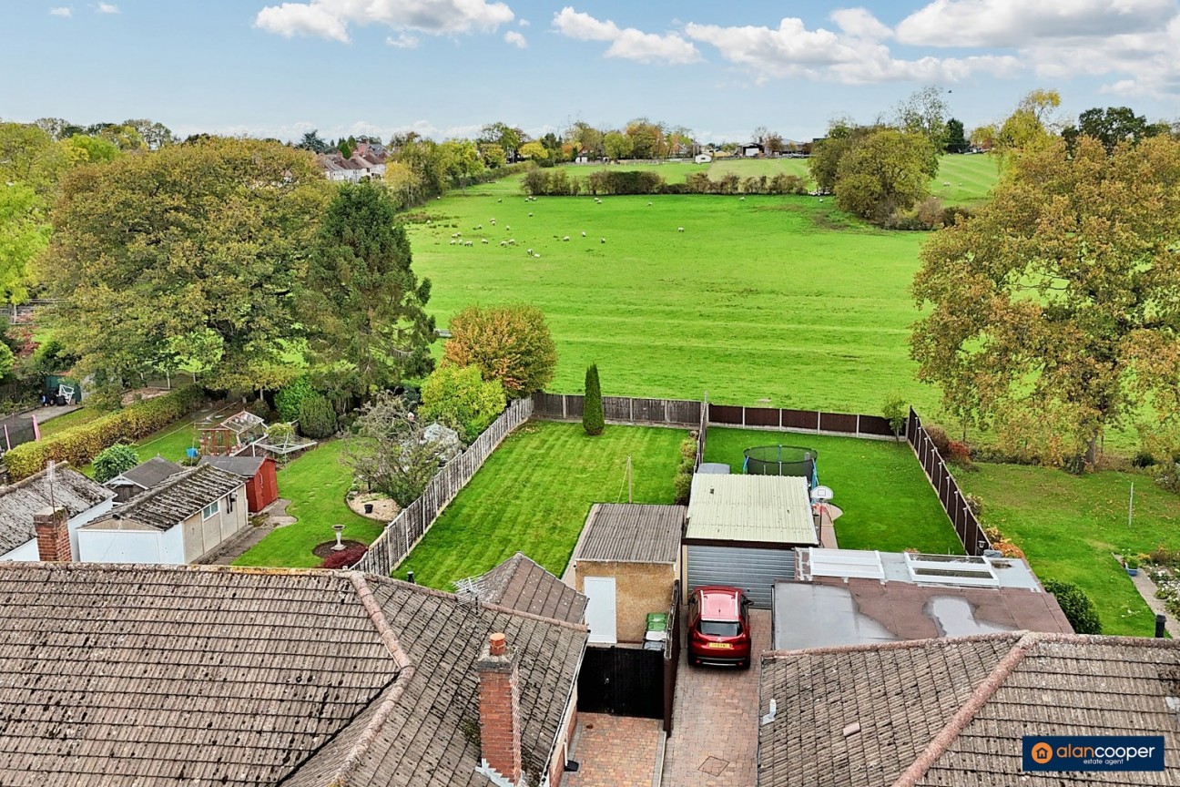 Arundel Road, Bulkington, CV12 9QS