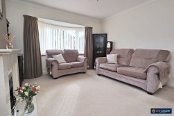 Arundel Road, Bulkington, CV12 9QS