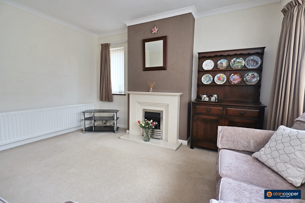 Arundel Road, Bulkington, CV12 9QS