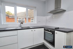 Arundel Road, Bulkington, CV12 9QS