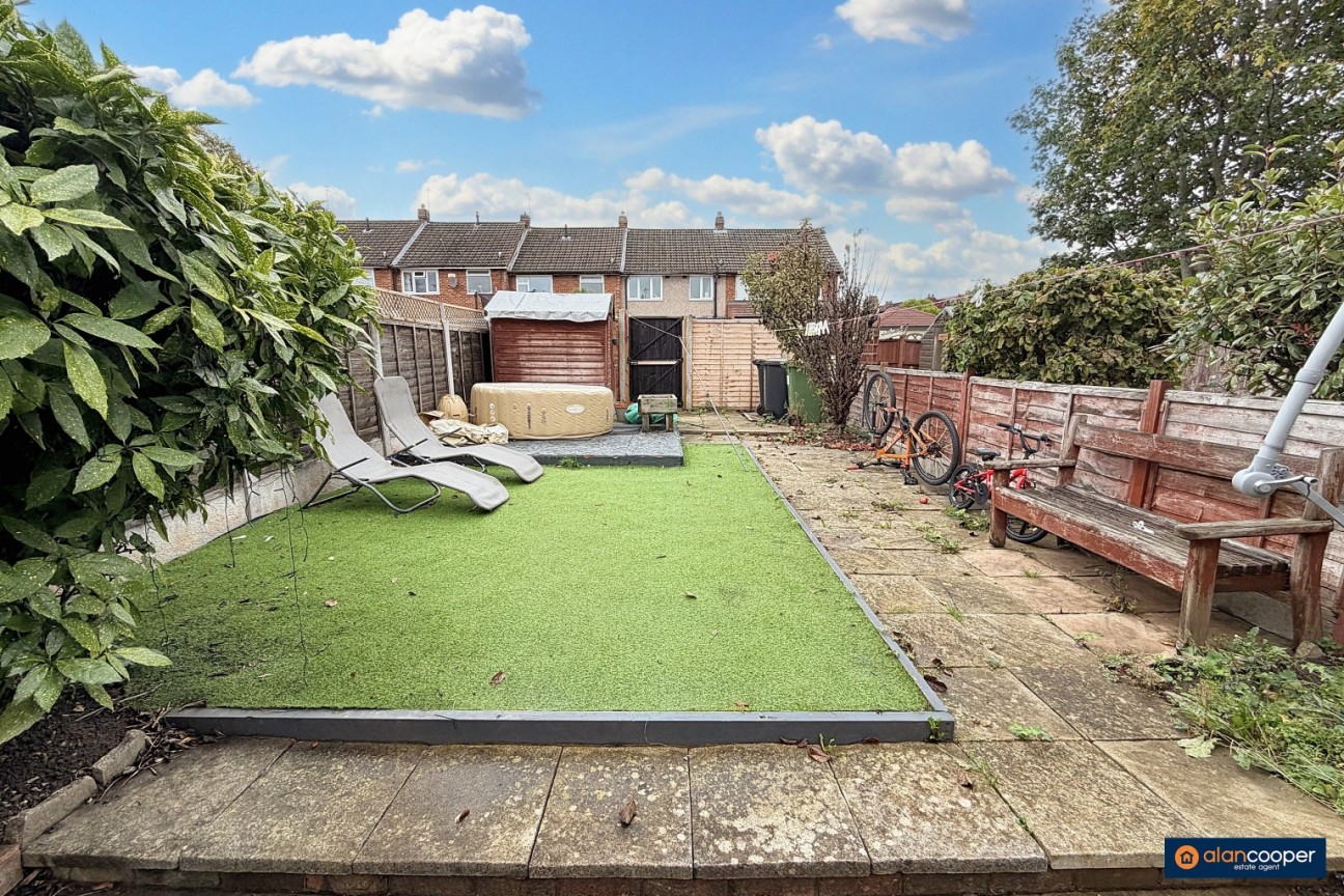 Rutland Avenue, Stockingford, Nuneaton, CV10 8EG