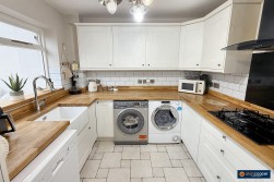Rutland Avenue, Stockingford, Nuneaton, CV10 8EG