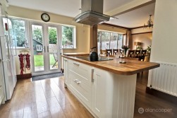 Kingsbridge Road, Weddington, Nuneaton, CV10 0BZ