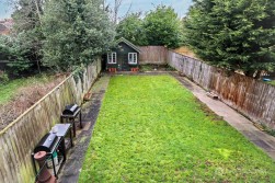 Kingsbridge Road, Weddington, Nuneaton, CV10 0BZ