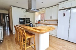 Kingsbridge Road, Weddington, Nuneaton, CV10 0BZ