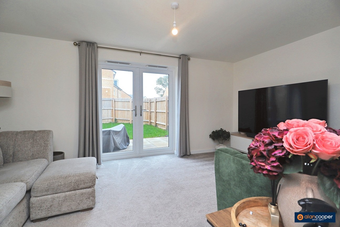 Hall Green Drive, Exhall, Coventry, CV7 9JX