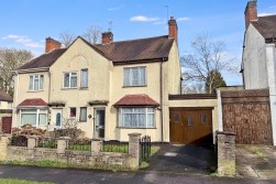 Waverley Avenue, Attleborough, Nuneaton, CV11 4RS