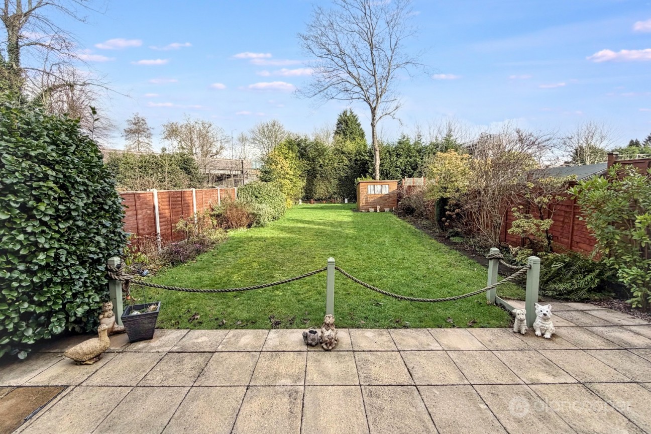 Waverley Avenue, Attleborough, Nuneaton, CV11 4RS