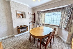 Waverley Avenue, Attleborough, Nuneaton, CV11 4RS