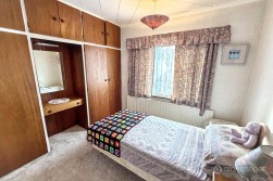 Waverley Avenue, Attleborough, Nuneaton, CV11 4RS