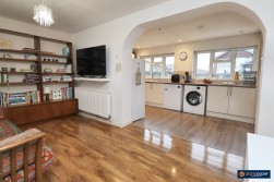 Oban Drive, Glendale, Nuneaton, CV10 7LD
