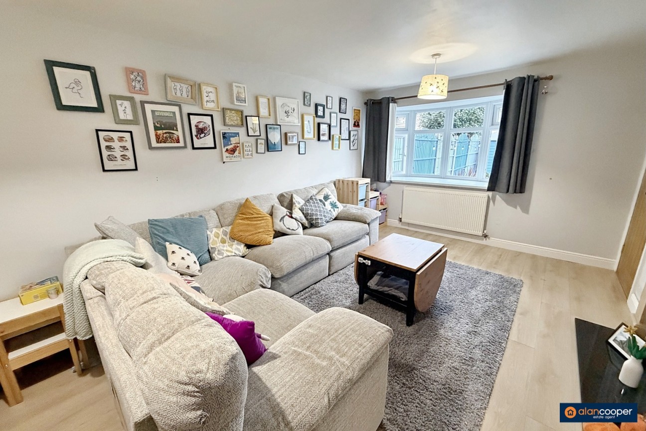 Stroma Way, Glendale, Nuneaton, CV10 7LR