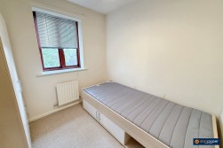 Kenilworth Drive, Weavers Green, Nuneaton, CV11 5XP