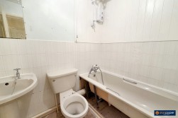 Kenilworth Drive, Weavers Green, Nuneaton, CV11 5XP