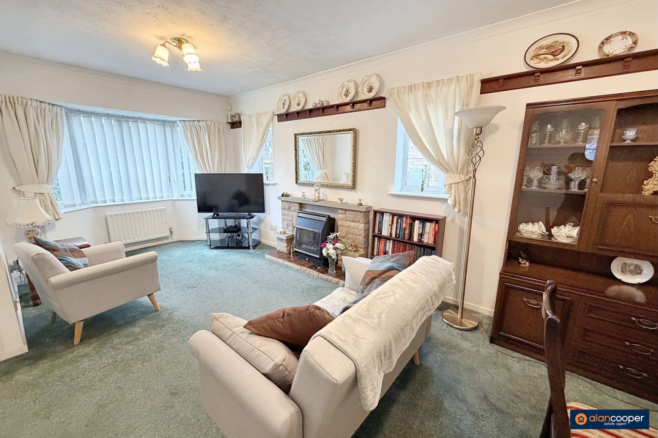 St. Ives Way, Horeston Grange, Nuneaton, CV11 6FR