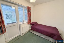 St. Ives Way, Horeston Grange, Nuneaton, CV11 6FR