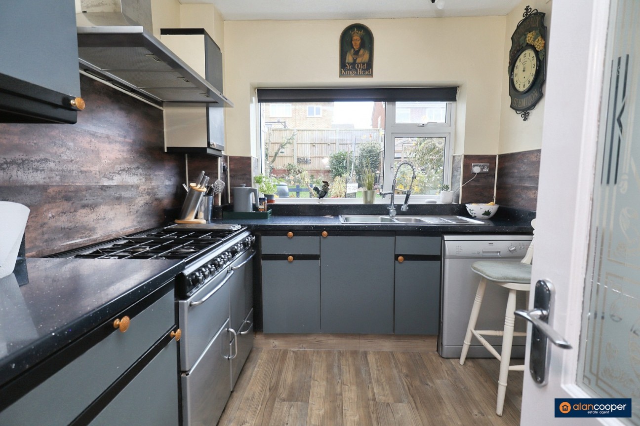 Quantock Drive, Church Farm, Nuneaton, CV10 8PU