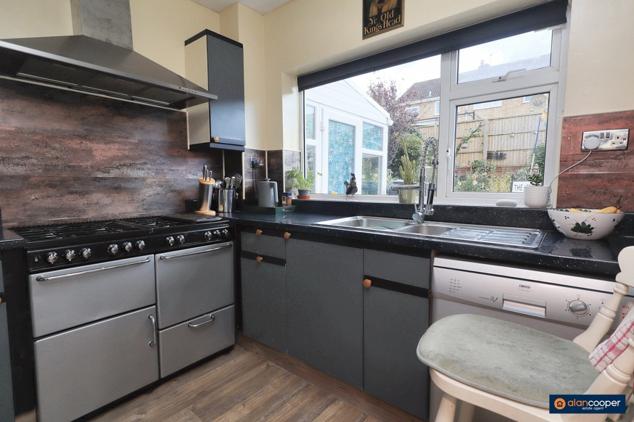 Quantock Drive, Church Farm, Nuneaton, CV10 8PU