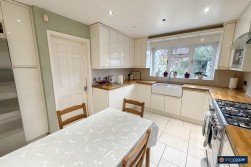 Wadebridge Drive, Horeston Grange, Nuneaton, CV11 6SY