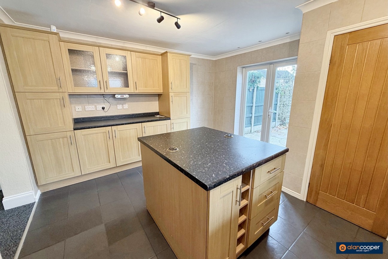 Mancetter Road, Nuneaton, CV10 0HW