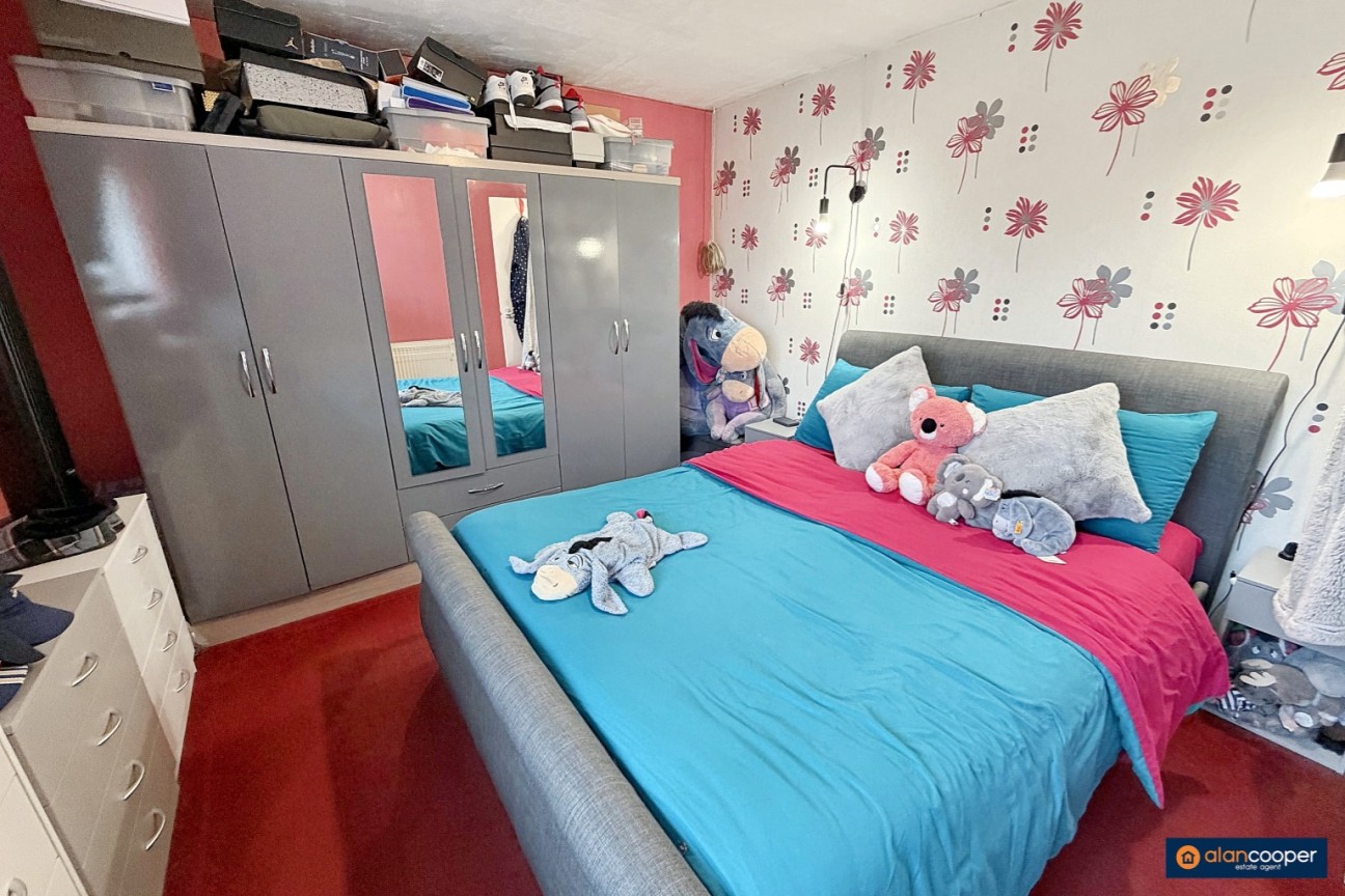 Vale View, Stockingford, Nuneaton, CV10 8AP