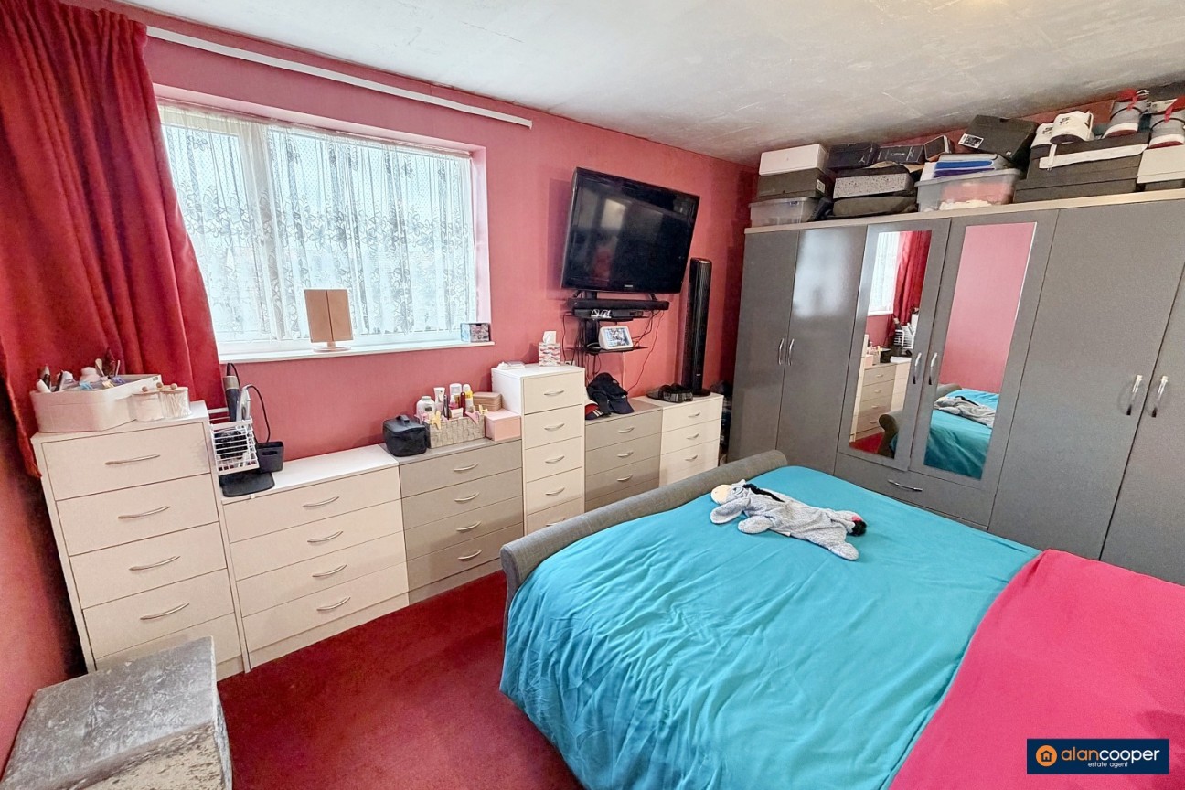 Vale View, Stockingford, Nuneaton, CV10 8AP