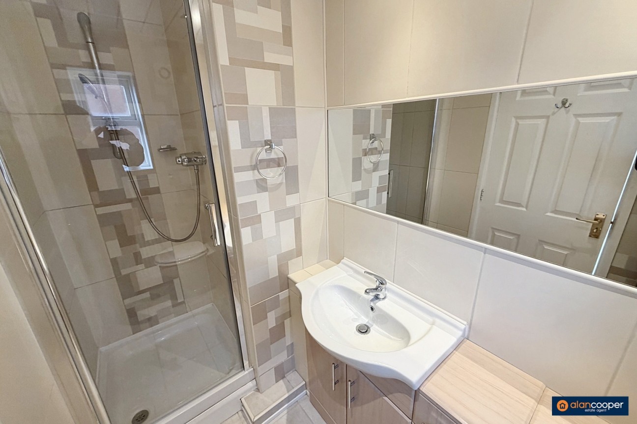 Kiln Close, Manor Park, Nuneaton, CV10 7RZ