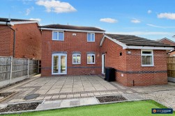 Kiln Close, Manor Park, Nuneaton, CV10 7RZ