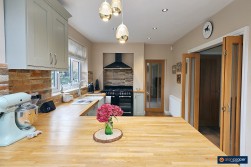 Rugby Road, Bulkington, CV12 9JE