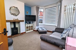 Earls Road, Nuneaton, CV11 5HS