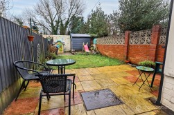 Earls Road, Nuneaton, CV11 5HS