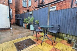 Earls Road, Nuneaton, CV11 5HS