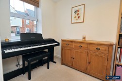 Brights Road, Nuneaton, CV10 9FX