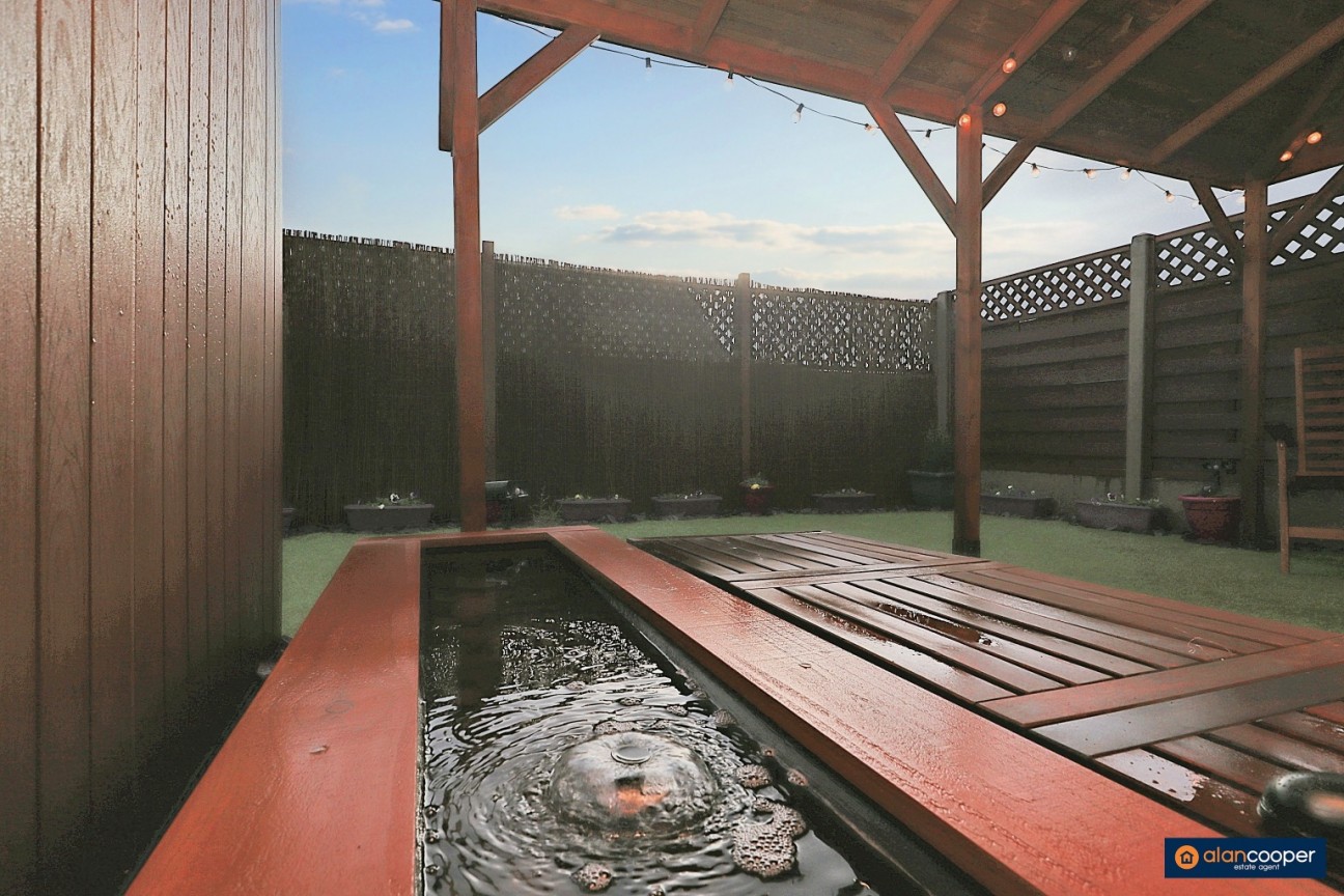 Brights Road, Nuneaton, CV10 9FX