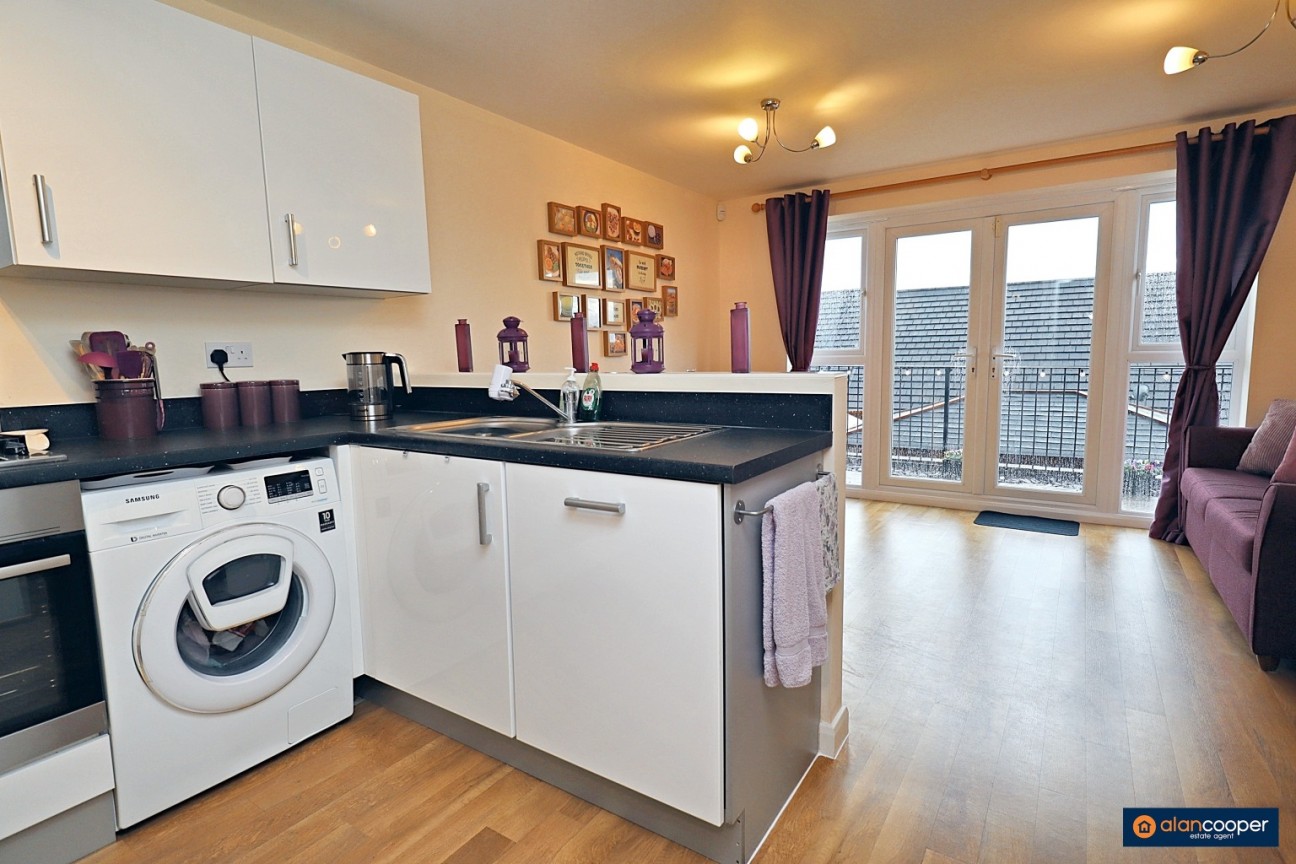 Brights Road, Nuneaton, CV10 9FX