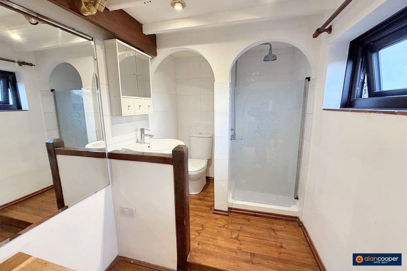 Skelwith Rise, St Nicolas Park, Nuneaton, CV11 6JP