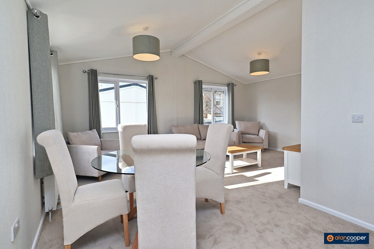 Mill Farm Park, Bulkington, CV12 9SE