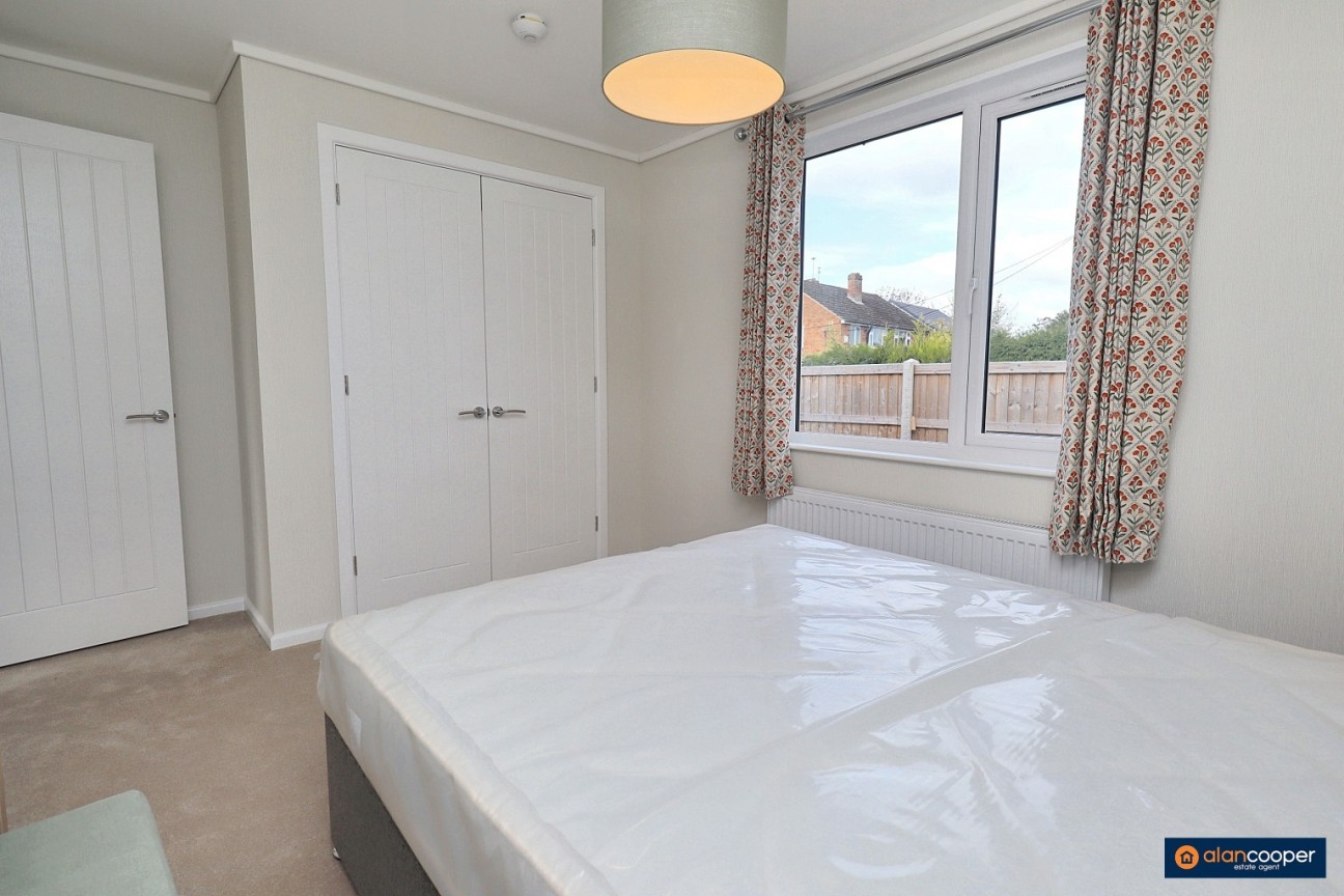 Mill Farm Park, Bulkington, CV12 9SE