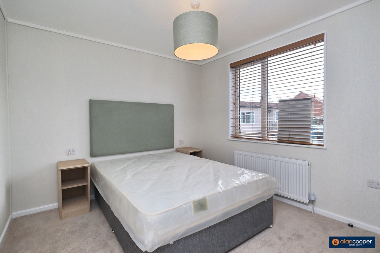 Mill Farm Park, Bulkington, CV12 9SE