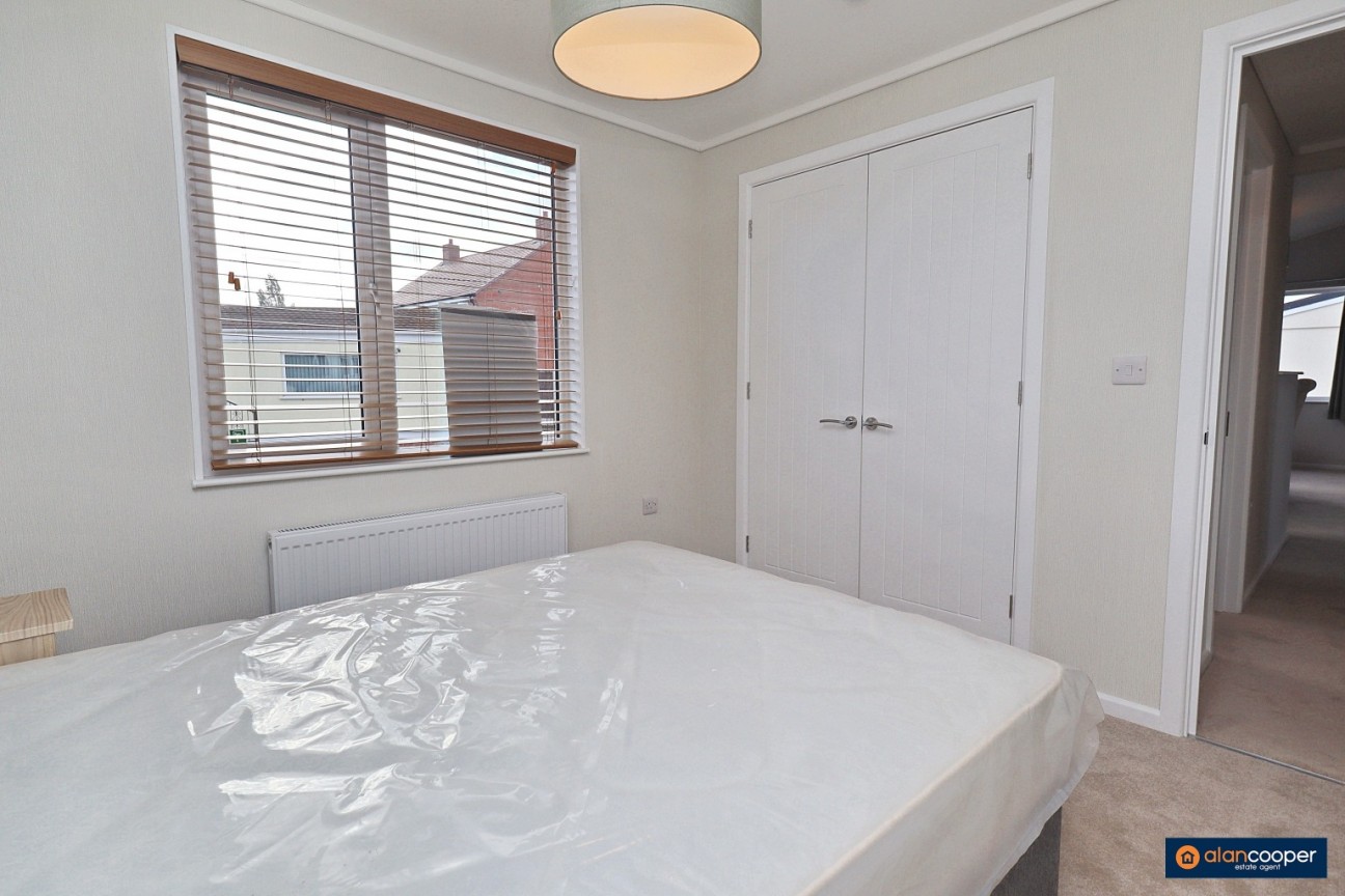 Mill Farm Park, Bulkington, CV12 9SE